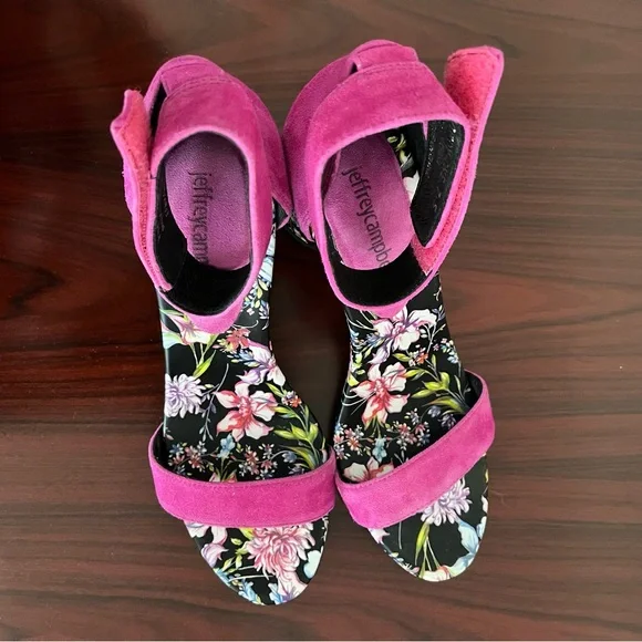 Jeffrey Campbell Purdy Heels from Anthropologie - Picture 7 of 10